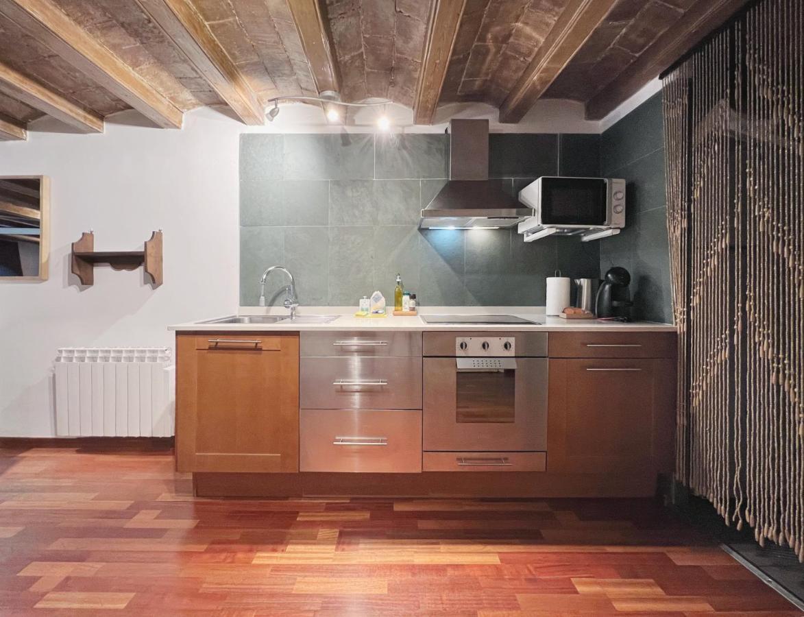 Stay U-Nique Apartments Placa Universitat Barcelona Luaran gambar