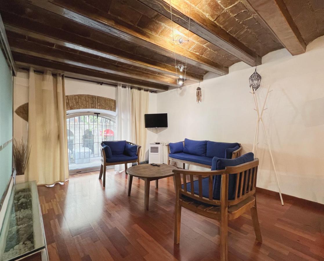 Stay U-Nique Apartments Placa Universitat Barcelona Luaran gambar